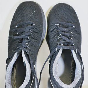 Nike Flyknit Lunar 2 Women’s Black Running Shoes